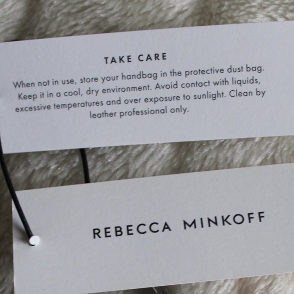 You will look CLASSY with this Rebecca Minkoff Edie Large Leather Zip Clutch - Picture 8 of 13